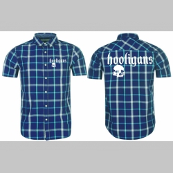 Hooligans p&aacute;nska modrobielo&scaron;ed&aacute; ko&scaron;ela na gomb&iacute;ky s kr&aacute;tkym ruk&aacute;vom s tlačen&yacute;m men&scaron;&iacute;m logom vpredu a v&auml;č&scaron;&iacute;m na chrbtovej strane 100%bavlna posledn&eacute; kusy!!!!